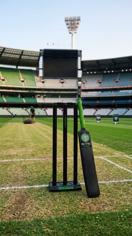 RUTNS Hammer Cricket Set